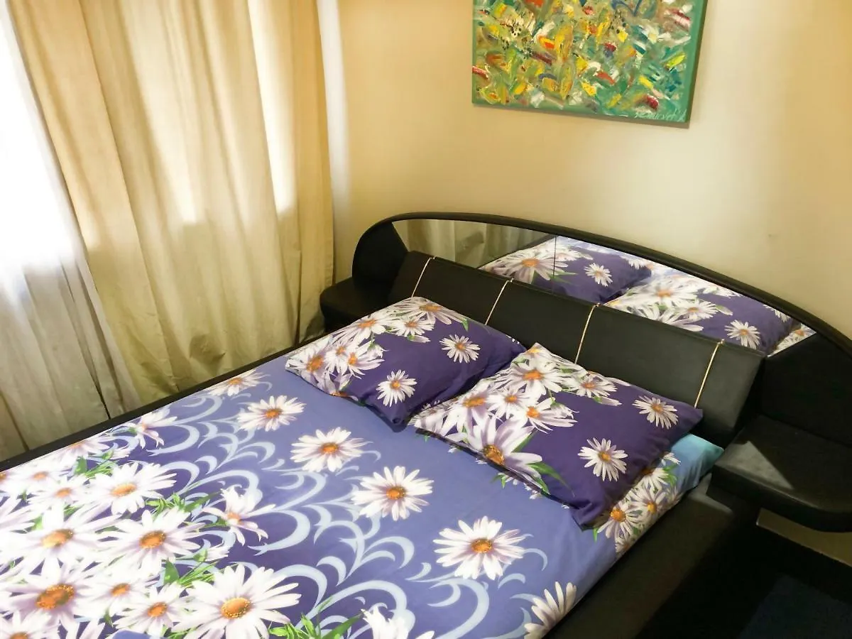 Alla House Hostel Kyiv